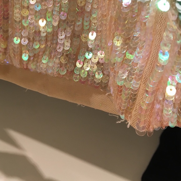 Beautiful Italian Sequin Top - Picture 4 of 4