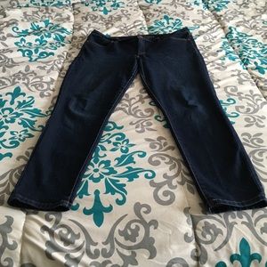 Lauren Conrad skinny jeans dark blue color.