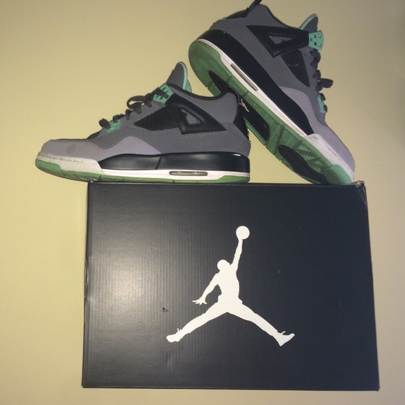 Green glow retro 4's