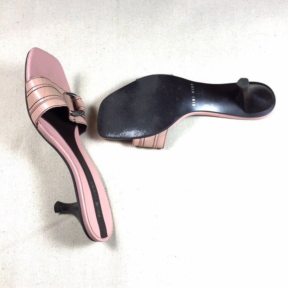 Pink Nine West sandals with a small heel - Picture 3 of 4