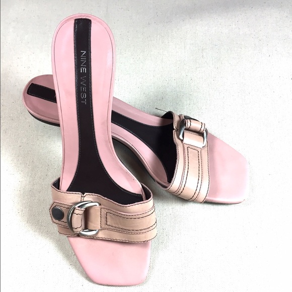 Pink Nine West sandals with a small heel - Picture 4 of 4