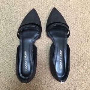 Ivanka Trump flats size 6 1/2