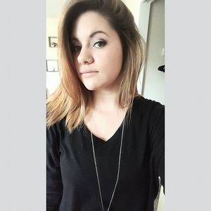 Meet your Posher, Hayley