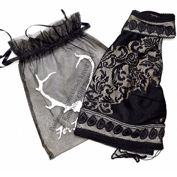 Sold Out - Picture 3 of 3