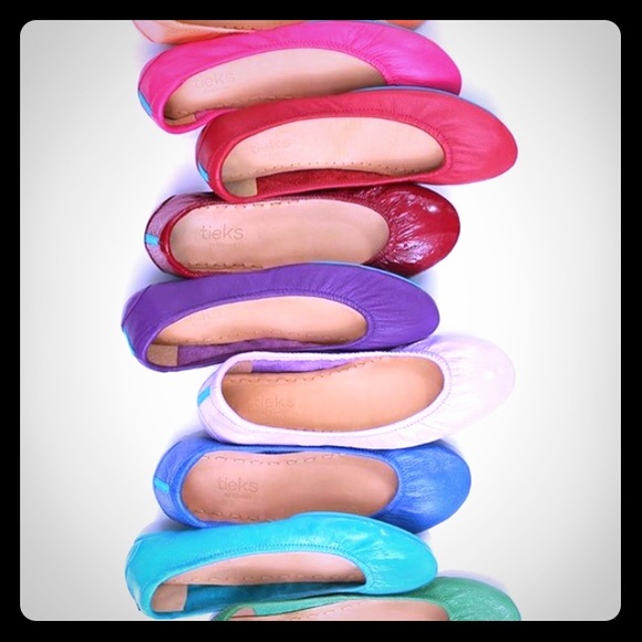 ISO Tieks! Size 6 any color!