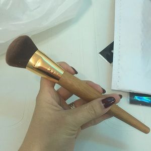 Brand new Tarte brush