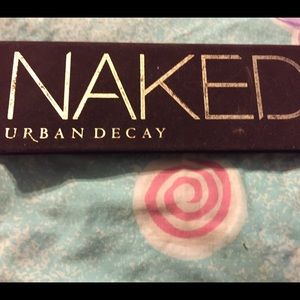 Naked palette