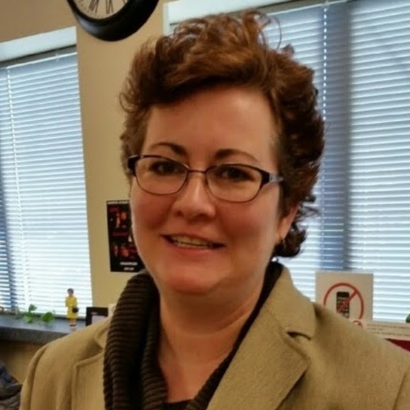 Meet your Posher, Kelley - Picture 1 of 1