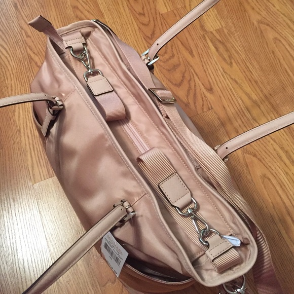 🆕Michael Kors BABY DIAPER BAG in Pink nylon. NWT - Picture 4 of 4
