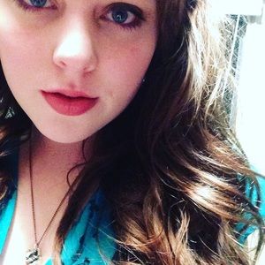 Meet your Posher, Breanna