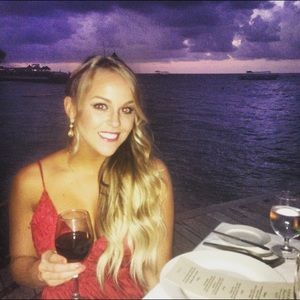 Meet your Posher, Christina