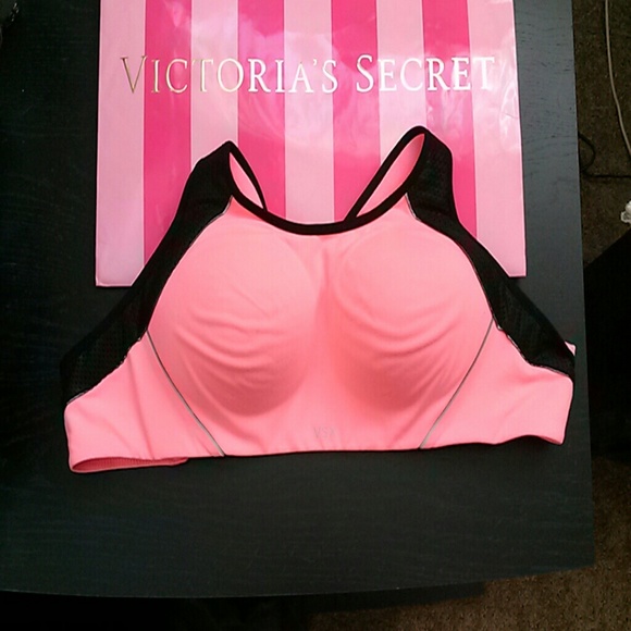 DO NOT BUY! Reserved.VSX sports bra