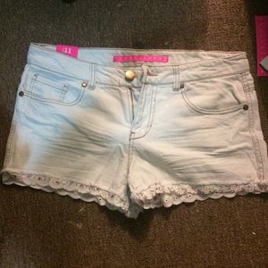 Brand new shorts never worn.