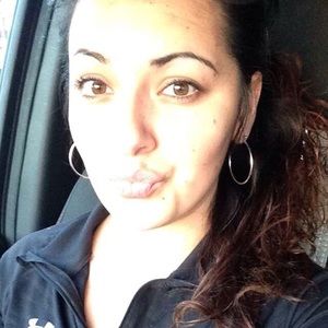 Meet your Posher, Brie