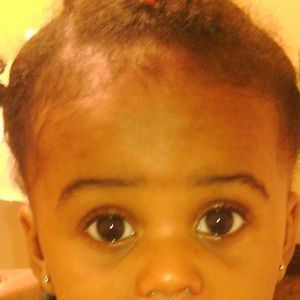 Meet your Posher, Angeline