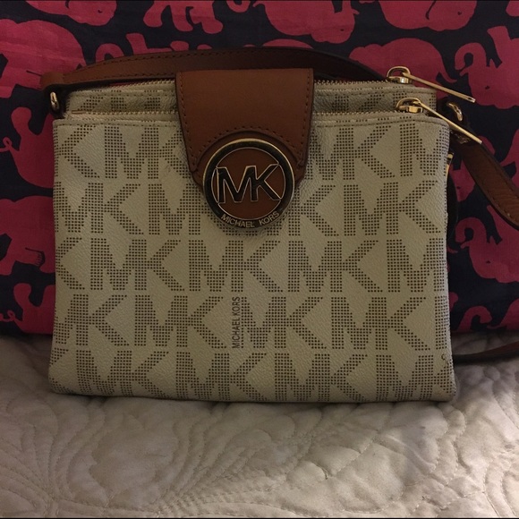 Michael Kors Crossbody Bag