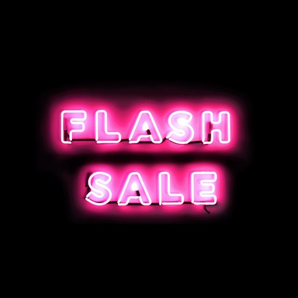 Entire closet is on clearance + 25% off bundles!