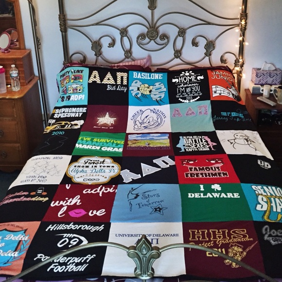 T-SHIRT QUILTS ~ handmade - Picture 2 of 4