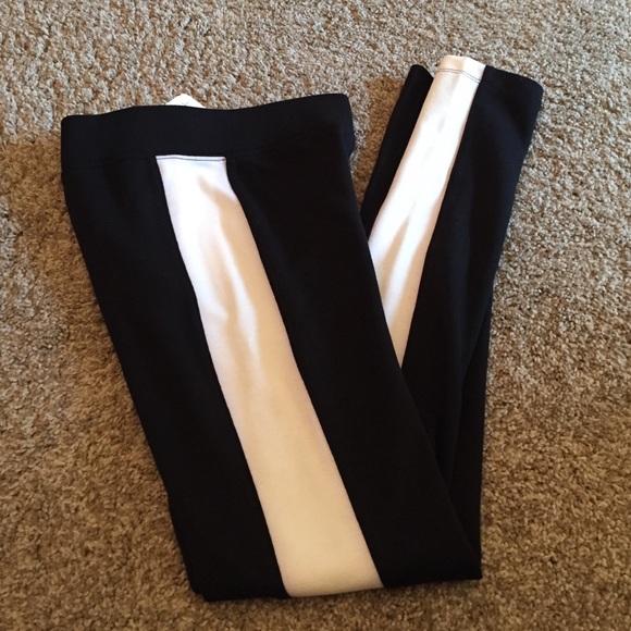 NWT Long stretch pants!