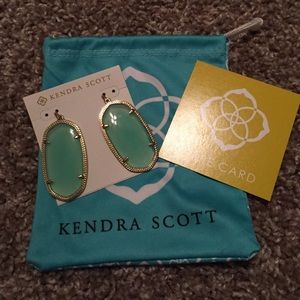 Kendra Scott Danielle earrings