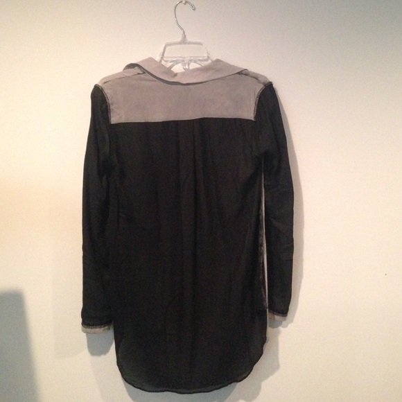 Distressed Nicole Miller button down blouse - Picture 2 of 4