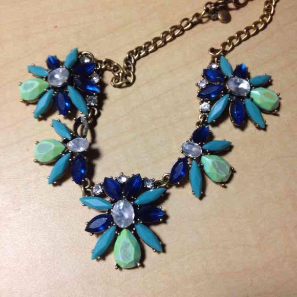 SOLD Starburst J. Crew statement necklace - Picture 1 of 3