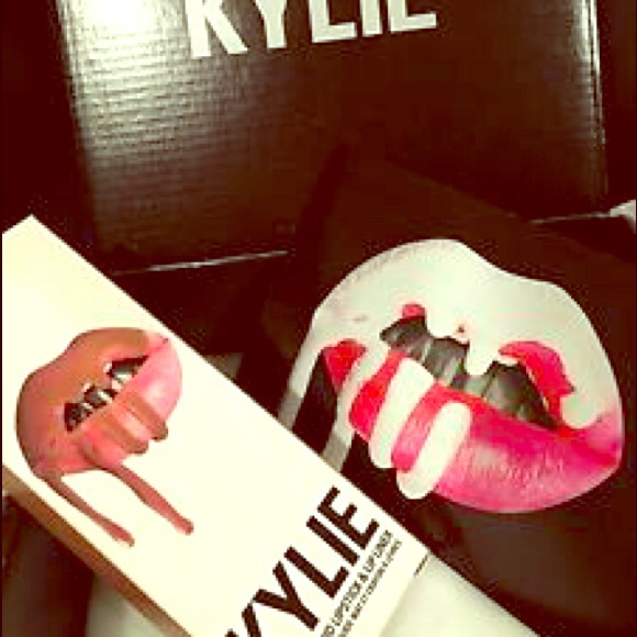 Kylie lip kit