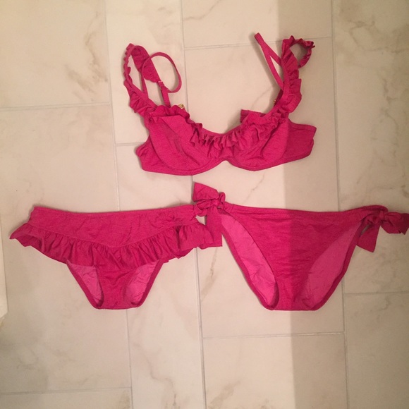 Betsey Johnson 3 Piece Set Size Small