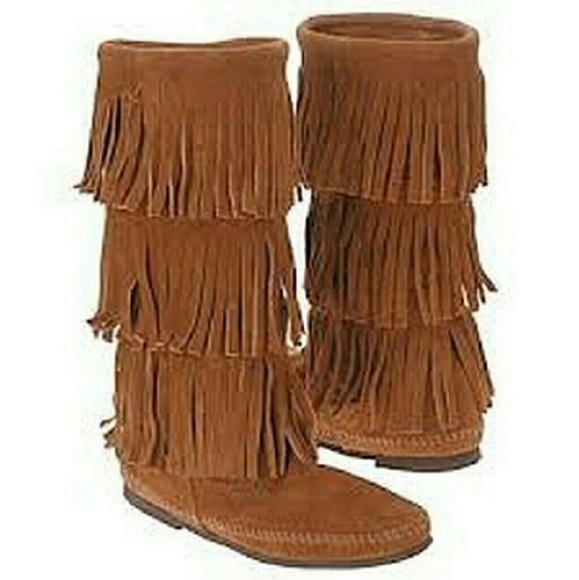 MINNETONKA BOOTS