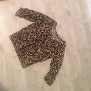 Leopard print cardagon
