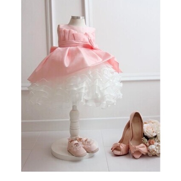 Little flower girl dresses! - Picture 2 of 2