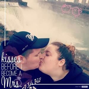 Meet your Posher, Arminda