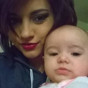 Meet your Posher, Crystal