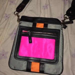 Cross body purse