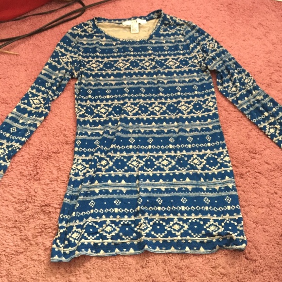 Forever 21 long sleeve tribal print top