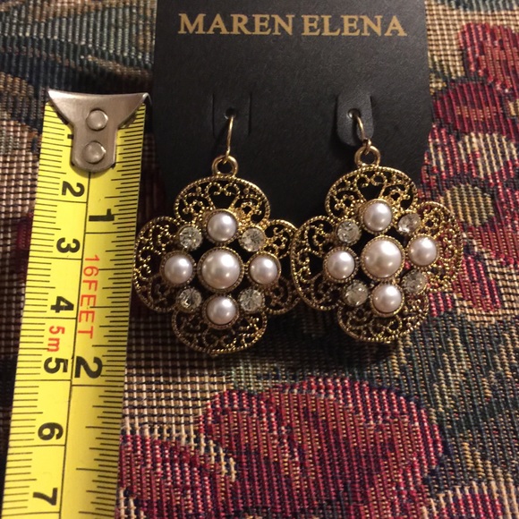 Earrings - Picture 3 of 3