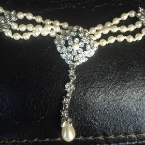 ❤️pearl and crystal choker❤️💍