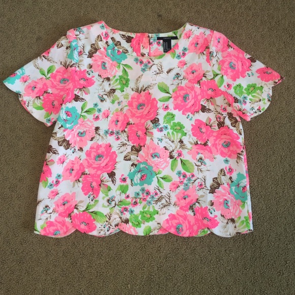 Floral crop top