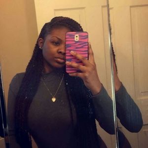 Meet your Posher, Kiara