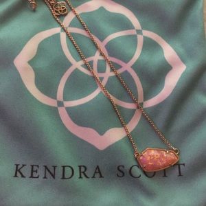 Kendra Scott Cami Coral Kyocera opal-TRADE!!