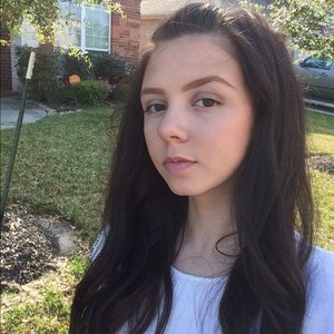 Meet your Posher, Ariel