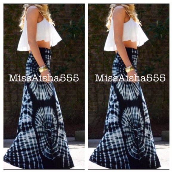 String black tie dye maxi skirt RESTOCKED - Picture 2 of 3