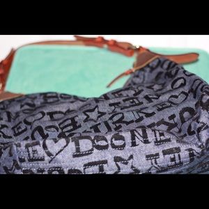 Dooney & Bourke Handbag!!