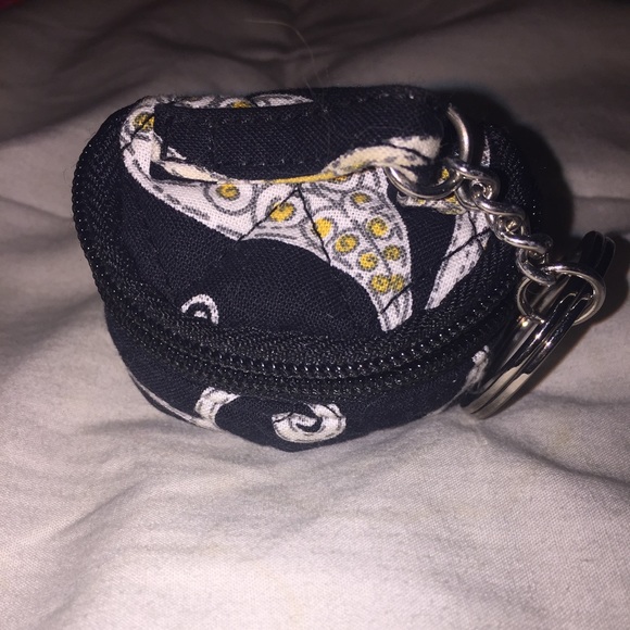 Keychain pouch