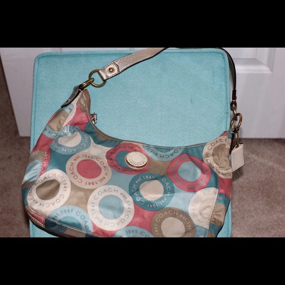 Small Coach Handbag!!