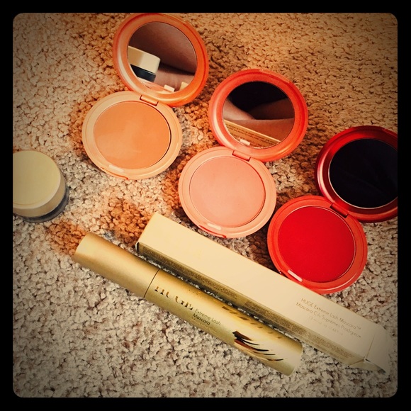 SOLD‼️🎉 - Picture 1 of 3