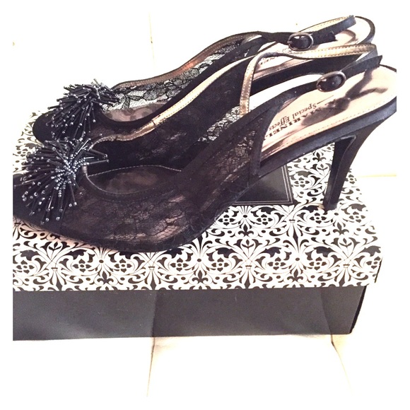Price ⬇️NIB Black Slingback Pumps