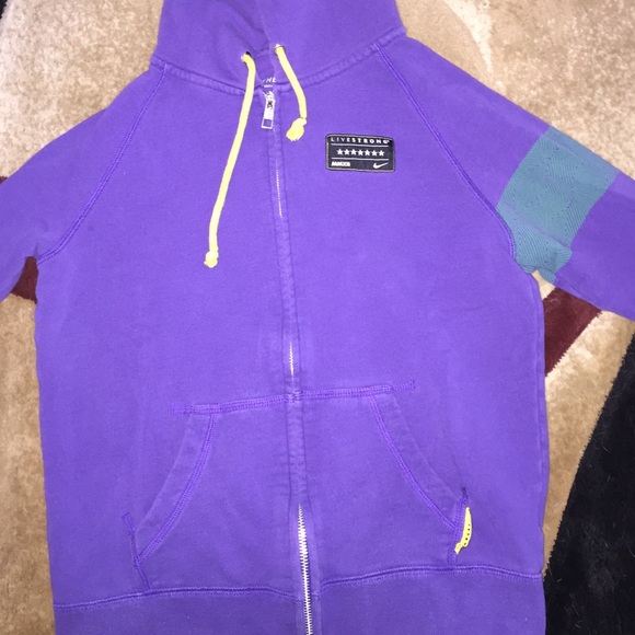 Nike hoodie
