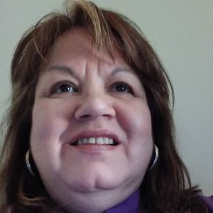 Meet your Posher, Deborah