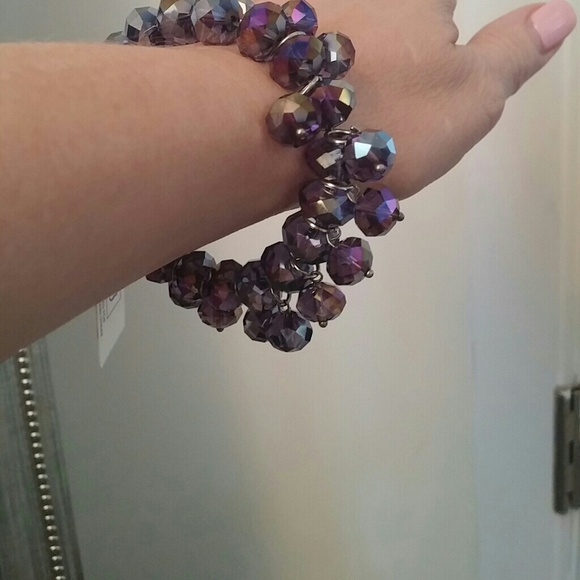 NWOT Beautiful stretch bracelet - Picture 2 of 2